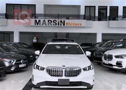 بی ئێم دەبڵیو سیریەس 5